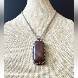 Vintage & Handcrafted Himalayan Agate Pendant Floral Carving Set In Silver 22gr